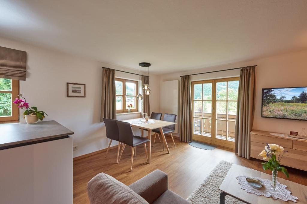 Haus Schmiederer Lägenhet Reit im Winkl Exteriör bild