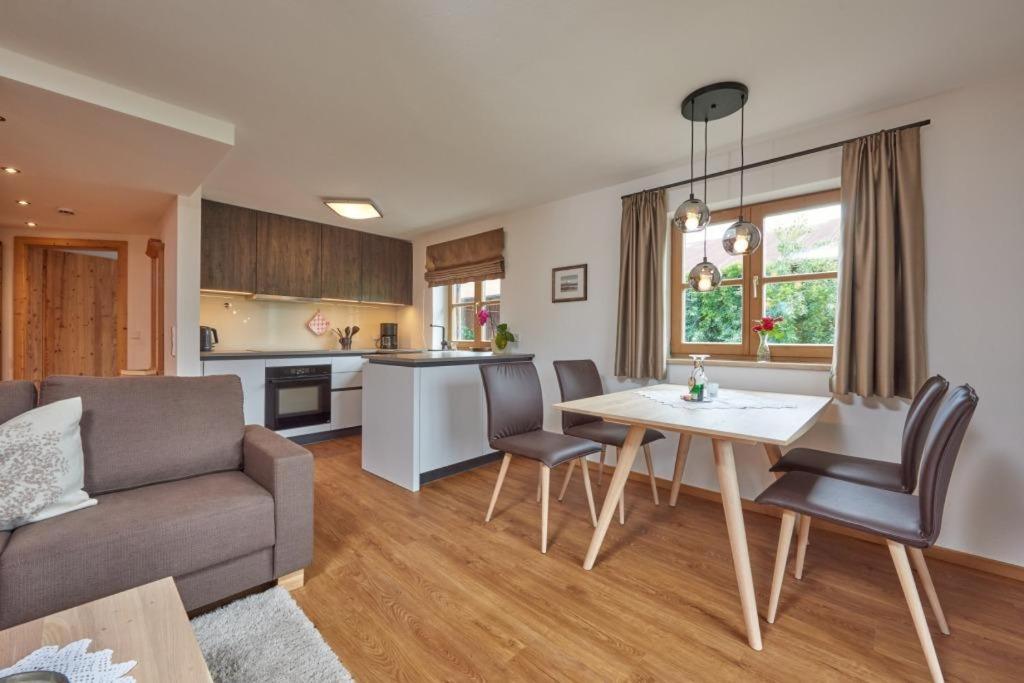 Haus Schmiederer Lägenhet Reit im Winkl Exteriör bild