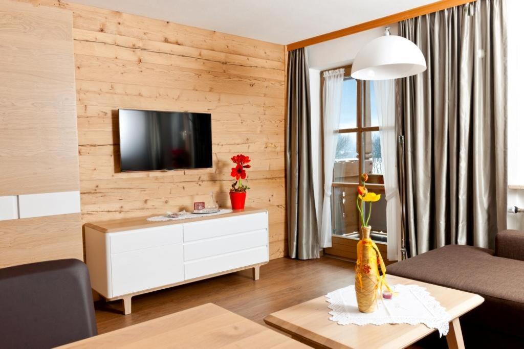 Haus Schmiederer Lägenhet Reit im Winkl Exteriör bild